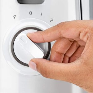 Black & Decker High-Speed Juice Extractor, 400 Watts, 1.3 Liters, White - JE400-B5 - Image 7