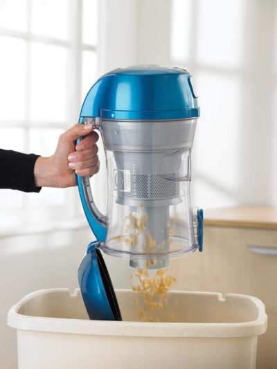 ⁦Black & Decker Bagless Cylinder Vacuum Cleaner, 6 Filters, 2000 Watts, Blue - VM2825-B5⁩ - الصورة ⁦5⁩