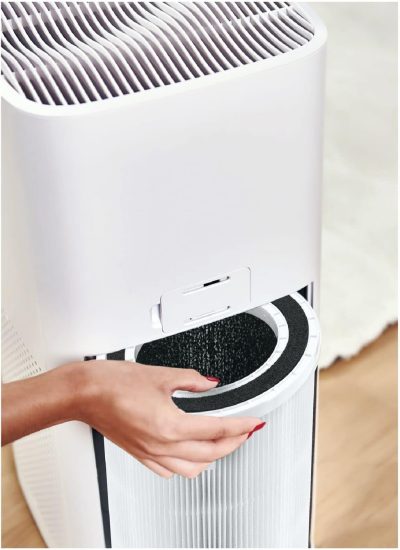 Black & Decker Air Purifier with Light Sensor, 55W, 60 sq m, White - AP3560-B5 - الصورة 5