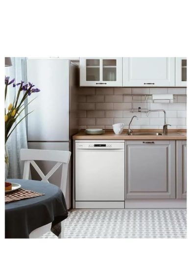 ⁦Hisense Freestanding Dishwasher, 8 Programs, 15 Place Settings, White - HS623E91W⁩ - الصورة ⁦3⁩