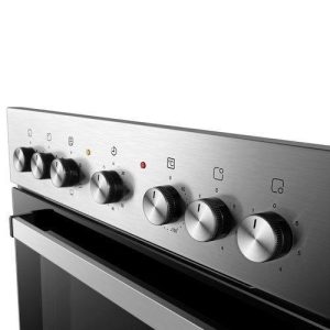⁦Hisense 4-Burner Stainless Steel Built-In Electric Hob and Oven, 60cm, Silver - H60BISPS⁩ - الصورة ⁦5⁩