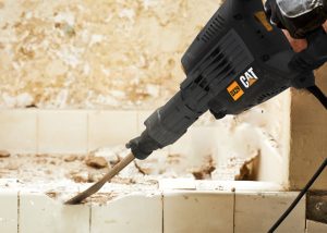 ⁦مطرقة تكسير كاتربيلر، 15 كجم، 1750 واط، أسود - DX29⁩ - الصورة ⁦3⁩