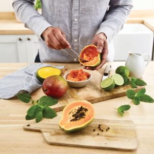 ⁦خلاط عالي القدرة كينوود، 3 لتر، 1500 واط، ساخن-بارد، 6 شفرات، فضي وأسود - BLM92.920SS⁩ - الصورة ⁦8⁩